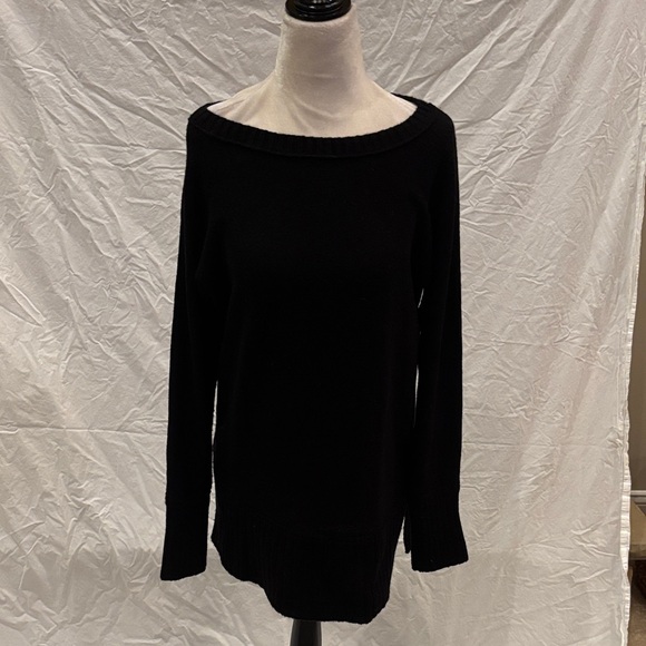 Club Monaco Off-the-Shoulder cashmere Black tunic Sweater - Picture 1 of 6